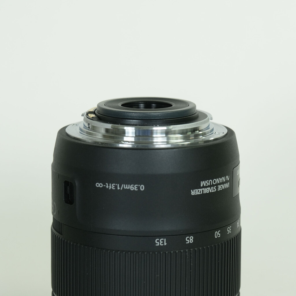 Canon EF-S18-135mm F3.5-5.6 IS USM
