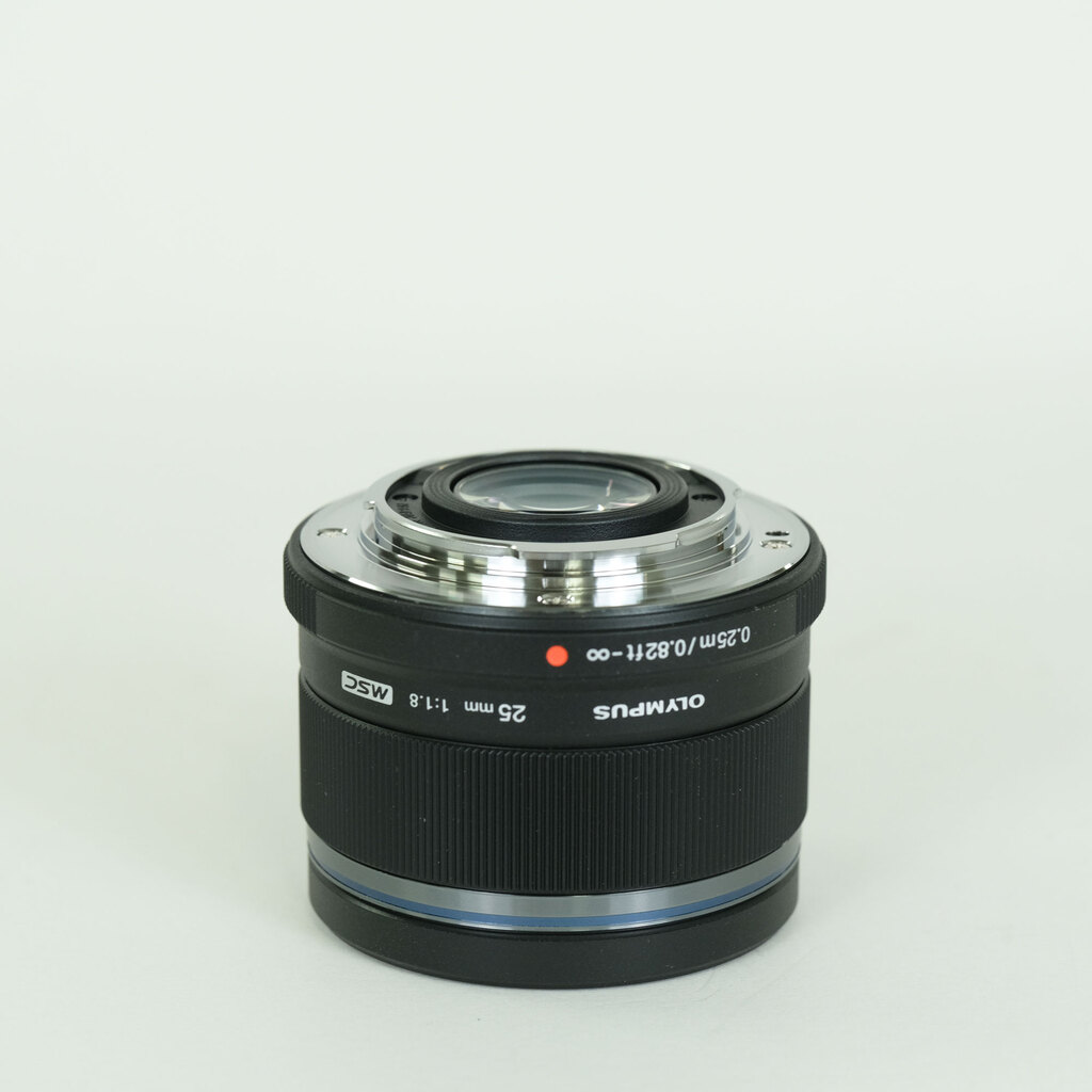 OLYMPUS M.ZUIKO DIGITAL 25mm F1.8 OLYMPUS M.ZUIKO DIGITAL 25mm F1.8