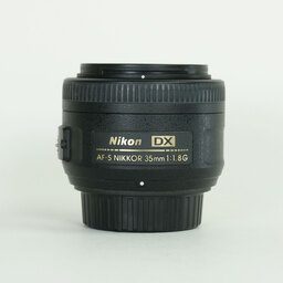 Nikon AF-S DX NIKKOR 35mm f/1.8G Nikon AF-S DX NIKKOR 35mm f/1.8G