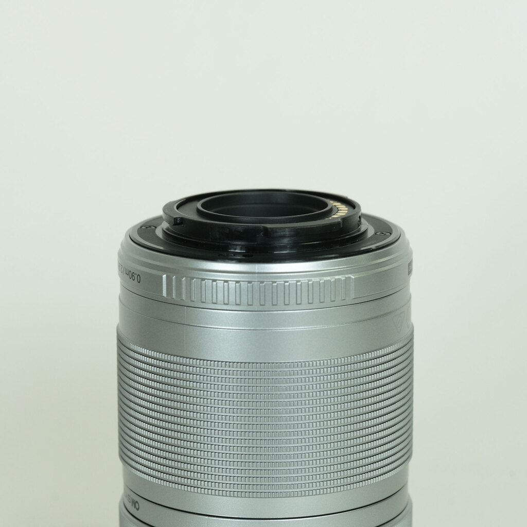 OM SYSTEM M.ZUIKO DIGITAL ED 40-150mm F4.0-5.6 R シルバー