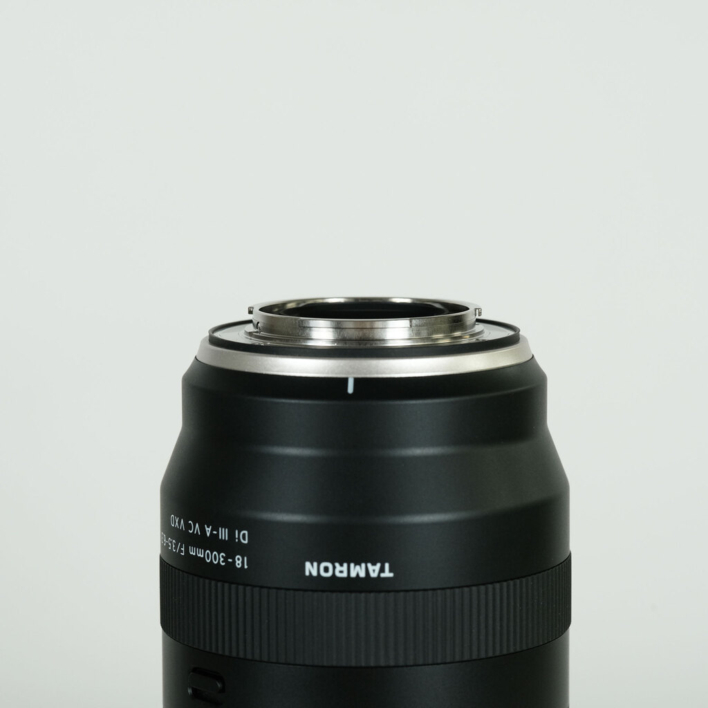 TAMRON 18-300mm F/3.5-6.3 Di III-A VC VXD (Model B061) [フジフイルムX用]