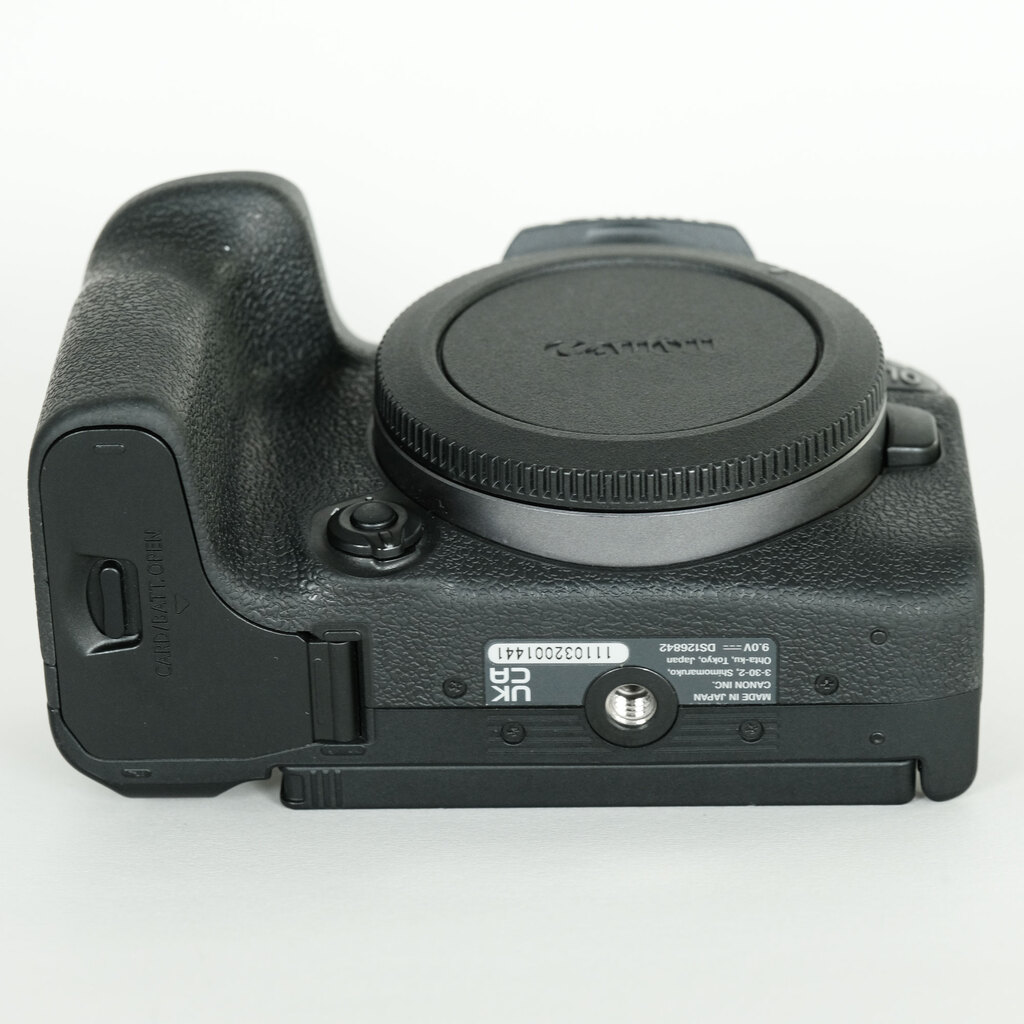 Canon EOS R10 Canon EOS R10