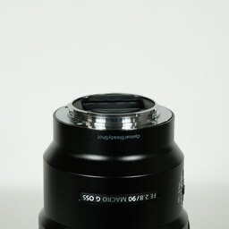 SONY FE 90mm F2.8 Macro G OSS SEL90M28G