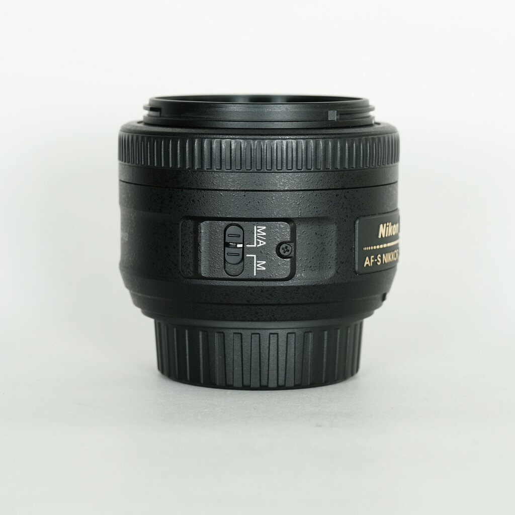 Nikon AF-S DX NIKKOR 35mm f/1.8G