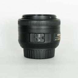 Nikon AF-S DX NIKKOR 35mm f/1.8G