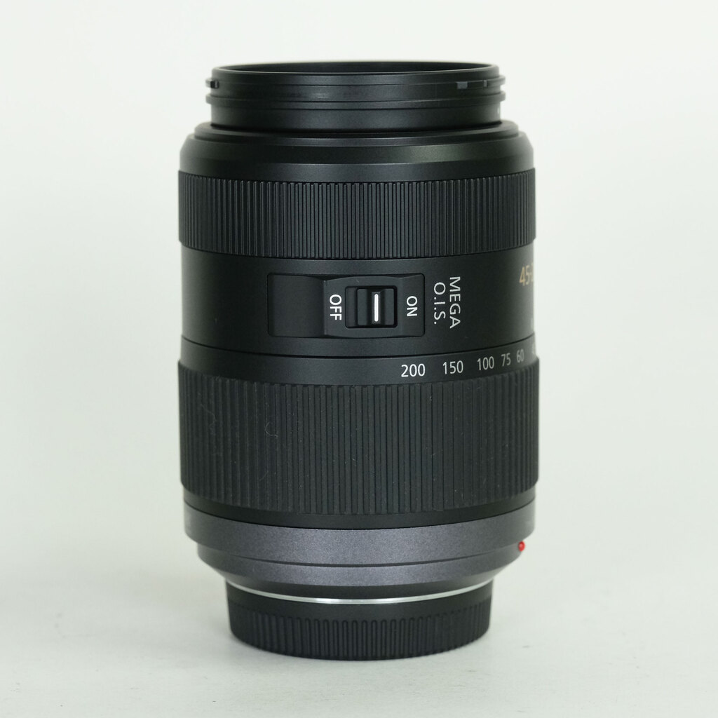 Panasonic LUMIX G VARIO 45-200mm F4.0-F5.6 MEGA O.I.S. H-FS045200