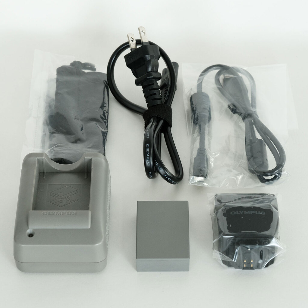 OLYMPUS OM-D E-M5 Mark III