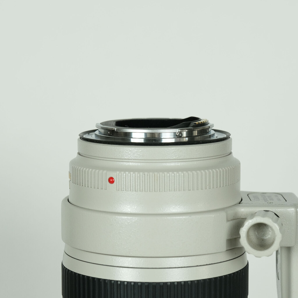 Canon EF70-200mm F2.8L IS II USM Canon EF70-200mm F2.8L IS II USM