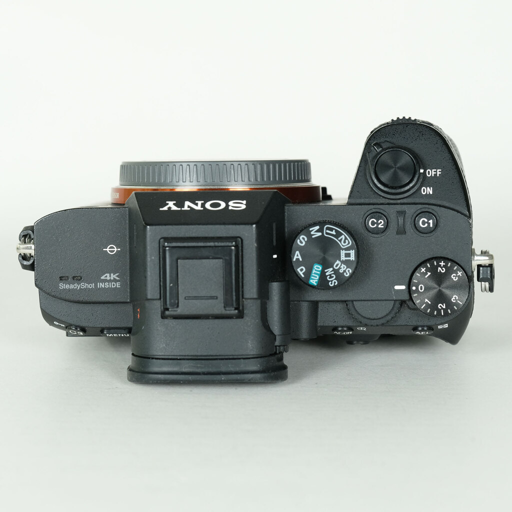 SONY α7 III（ILCE-7M3）の出品 | ONE SCENE（ワンシーン）