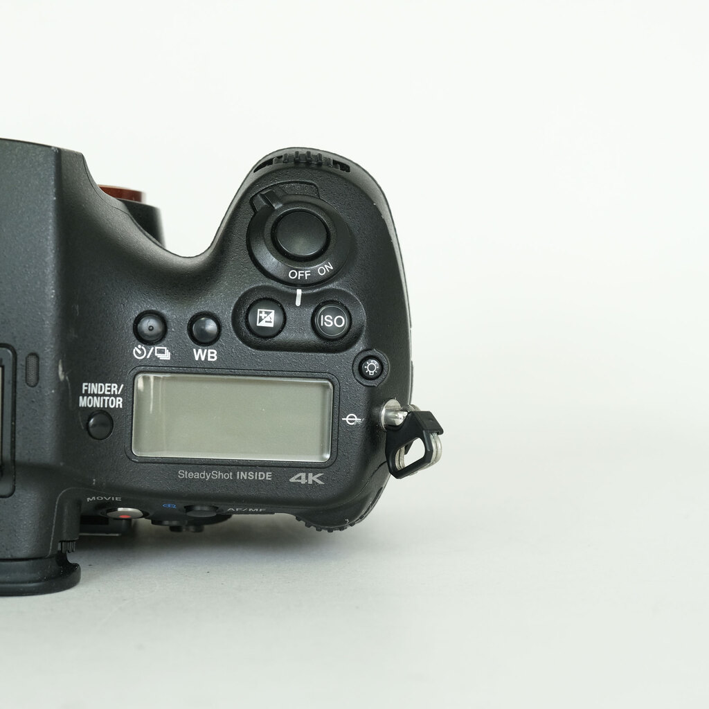 SONY α99II（ILCA-99M2）