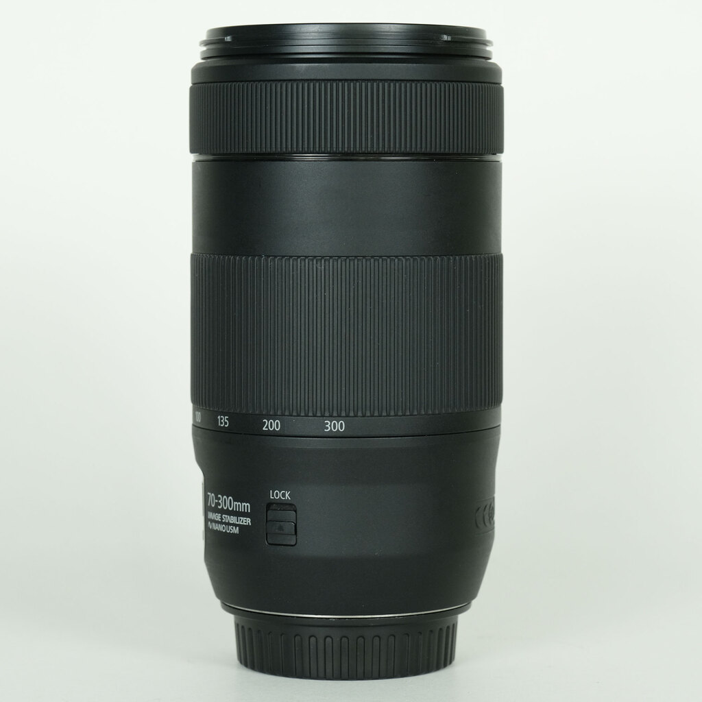 Canon EF70-300mm F4-5.6 IS II USM Canon EF70-300mm F4-5.6 IS II USM