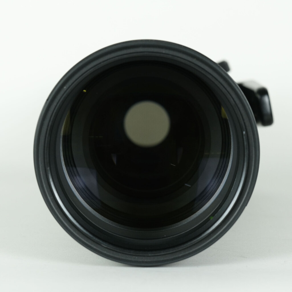 Nikon NIKKOR Z 180-600mm f/5.6-6.3 VR Nikon NIKKOR Z 180-600mm f/5.6-6.3 VR