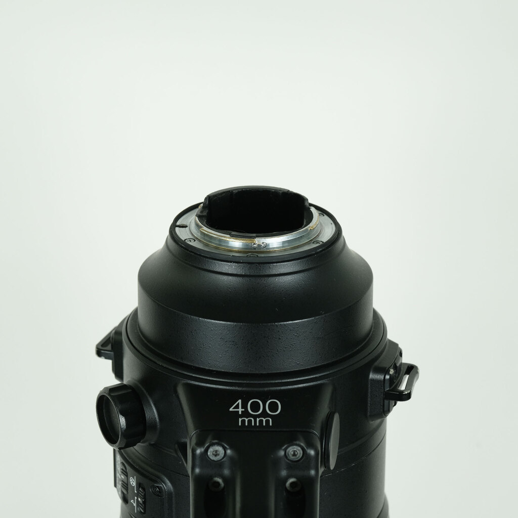 Nikon AF-S NIKKOR 400mm f/2.8E FL ED VR Nikon AF-S NIKKOR 400mm f/2.8E FL ED VR