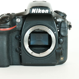 Nikon D810
