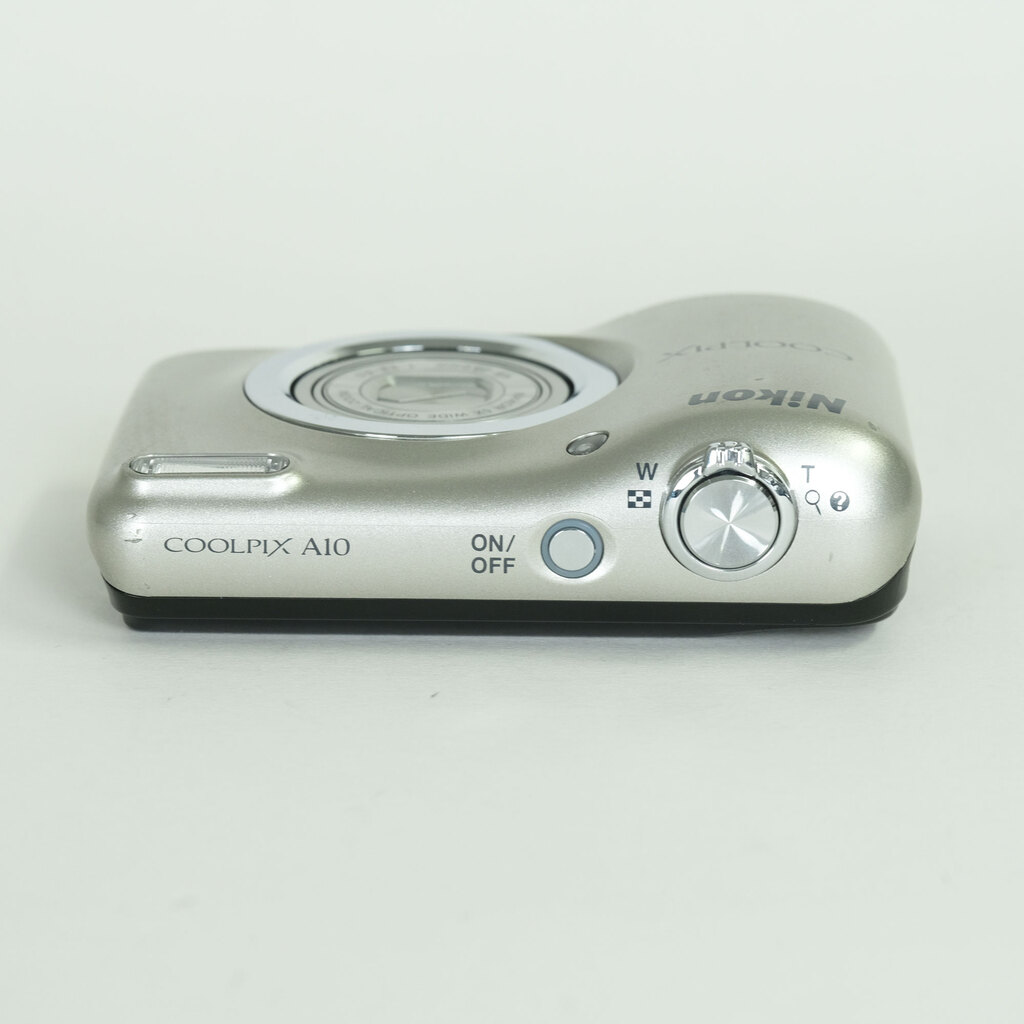 Nikon COOLPIX A10 シルバー