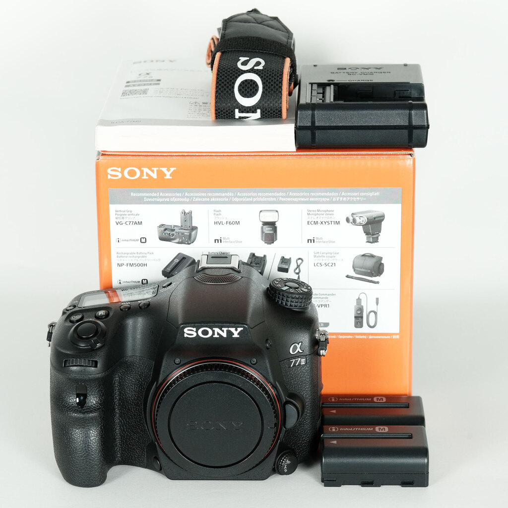 SONY α77IIボディ ILCA-77M2