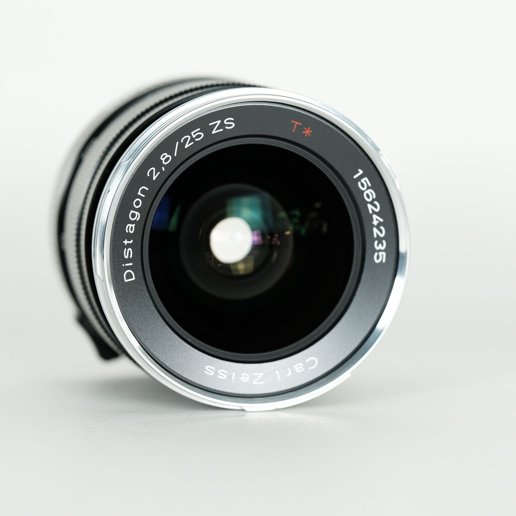 Carl Zeiss Distagon T* 25mm F2.8 ZS [M42用]