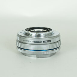 OLYMPUS M.ZUIKO DIGITAL ED 14-42mm F3.5-5.6 EZ シルバー