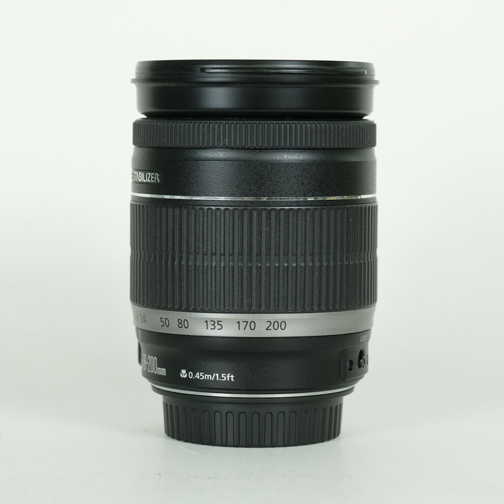 Canon EF-S18-200mm F3.5-5.6 IS