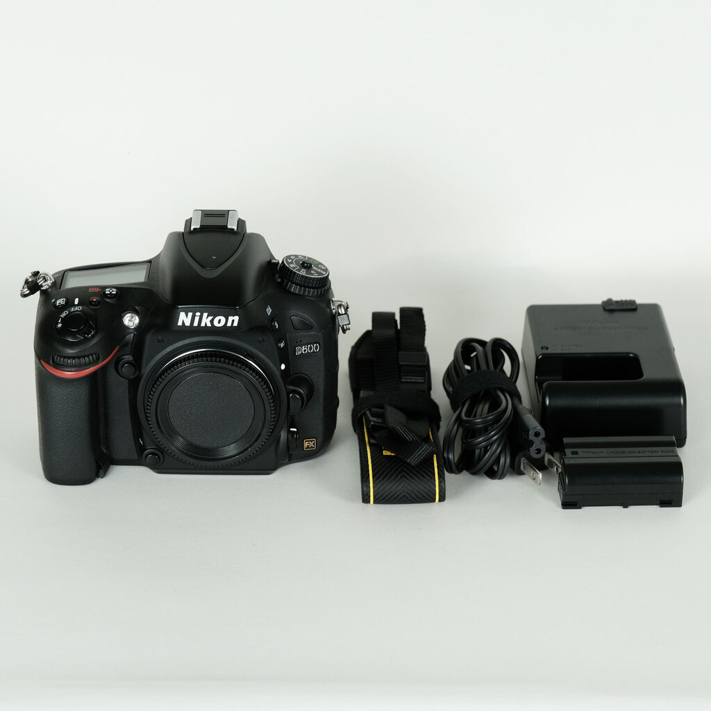 Nikon D600