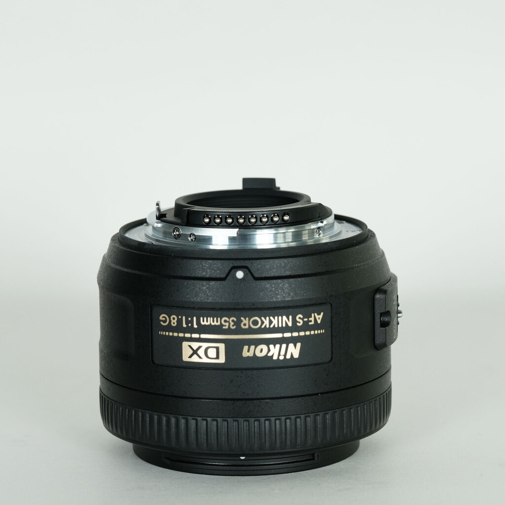 Nikon AF-S DX NIKKOR 35mm f/1.8G