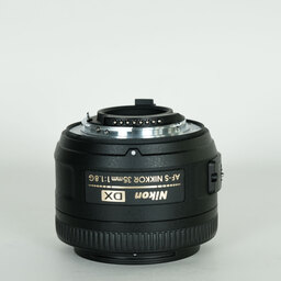 Nikon AF-S DX NIKKOR 35mm f/1.8G