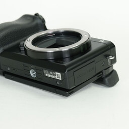 SONY α6000(ILCE-6000) SONY α6000(ILCE-6000)