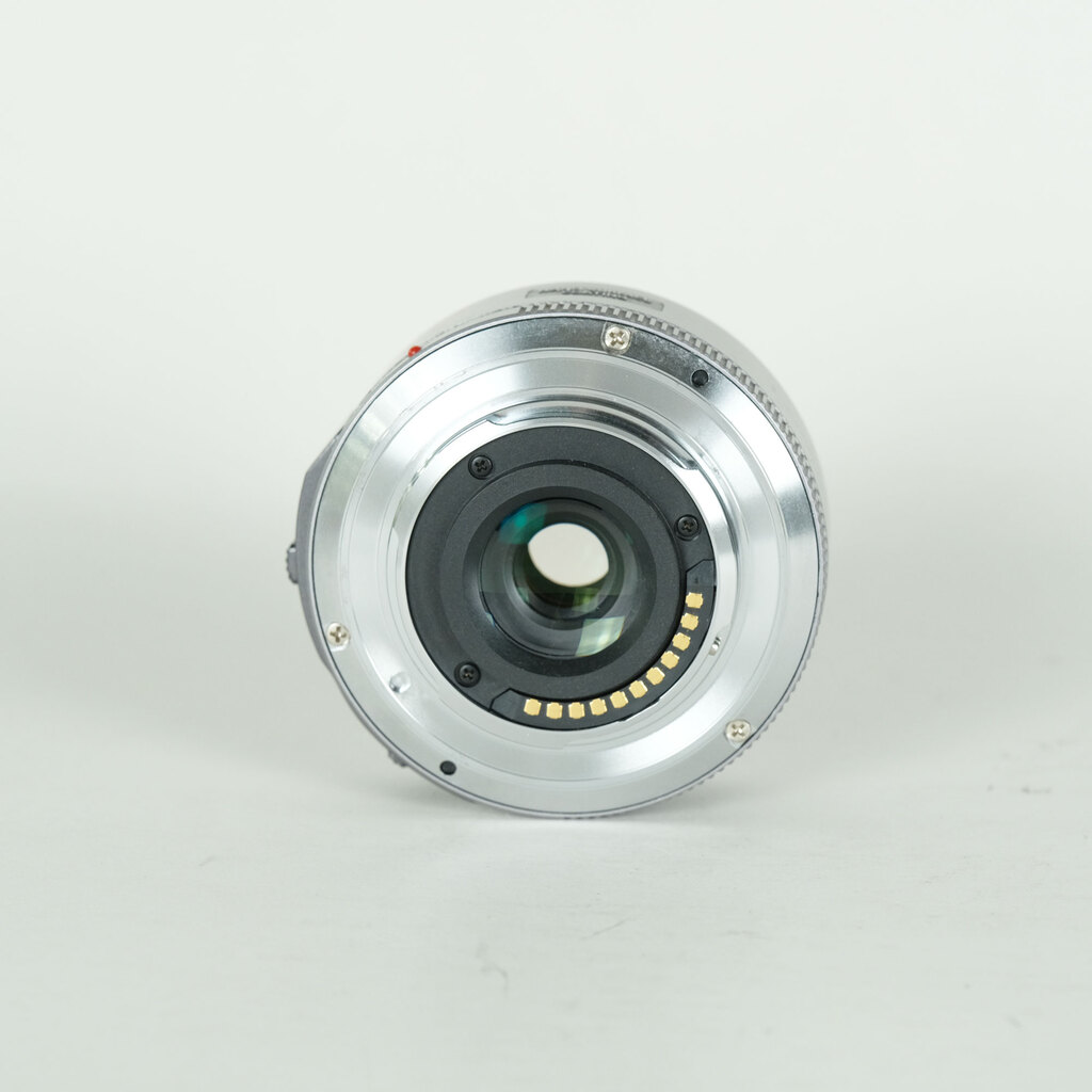 Panasonic LUMIX G X VARIO PZ 14-42mm / F3.5-5.6 ASPH. / POWER