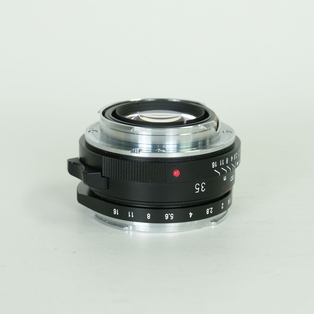 コシナ フォクトレンダー NOKTON Classic 35mm F1.4 II MC VM