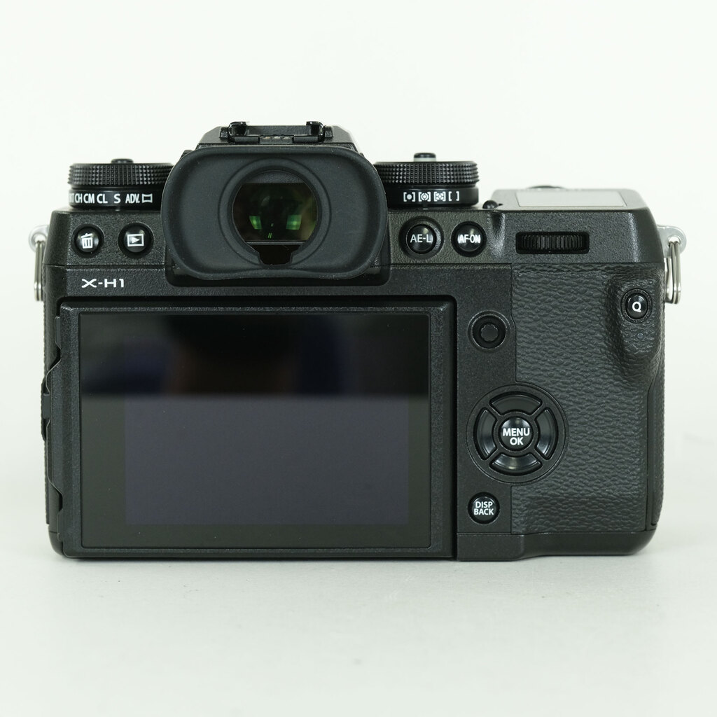 FUJIFILM X-H1 FUJIFILM X-H1