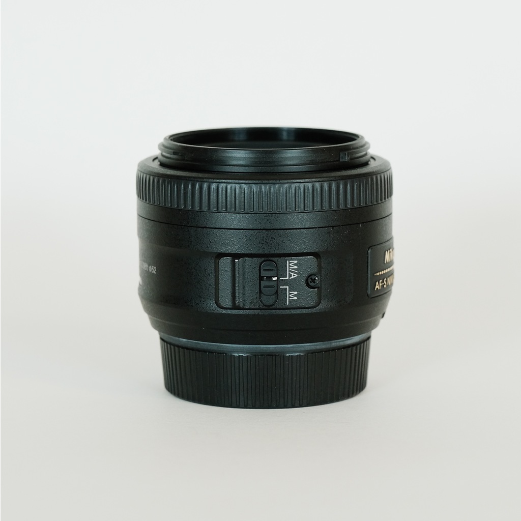 Nikon AF-S DX NIKKOR 35mm f/1.8G