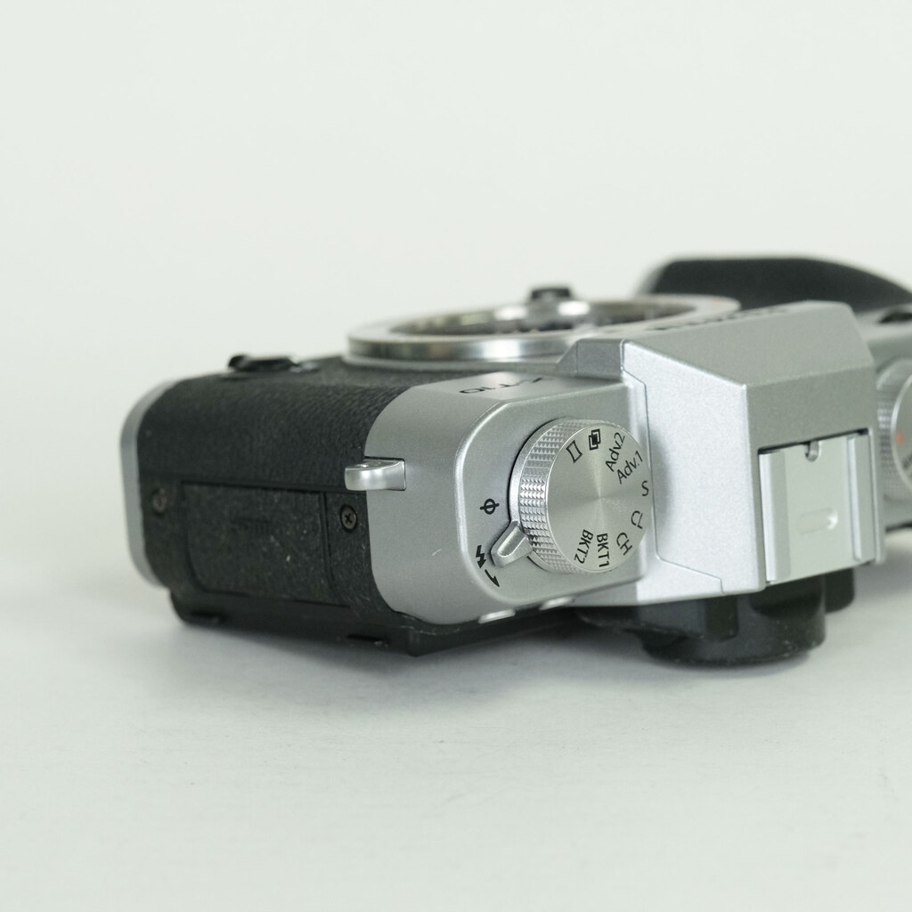 FUJIFILM X-T10 ボディ シルバー