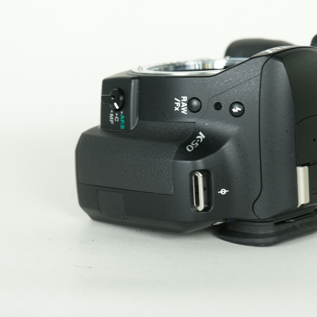 PENTAX K-50 ボディ ブラックの出品 | ONE SCENE（ワンシーン）