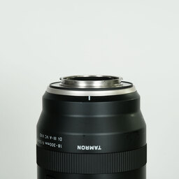 TAMRON 18-300mm F/3.5-6.3 Di III-A VC VXD (Model B061) [フジフイルムX用]