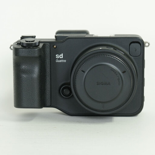 SIGMA sd Quattro