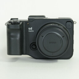 SIGMA sd Quattro