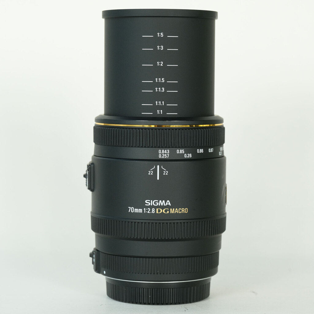 SIGMA 70mm F2.8 EX DG MACRO [シグマSA用]の出品 | ONE SCENE（ワン