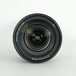 SONY FE 24-240mm F3.5-6.3 OSS SEL24240