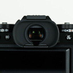 FUJIFILM X-T5 FUJIFILM X-T5