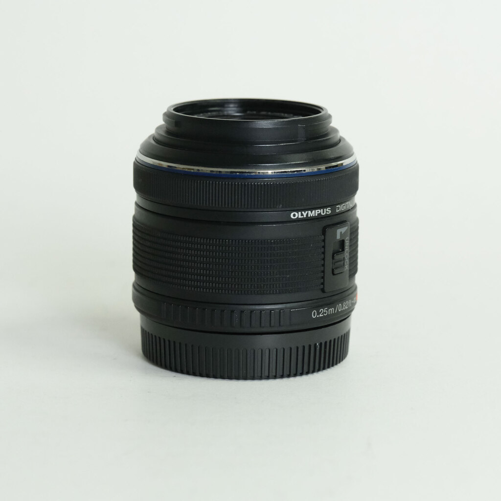 OLYMPUS M.ZUIKO DIGITAL 14-42mm F3.5-5.6IIR ブラック