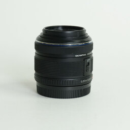 OLYMPUS M.ZUIKO DIGITAL 14-42mm F3.5-5.6IIR ブラック