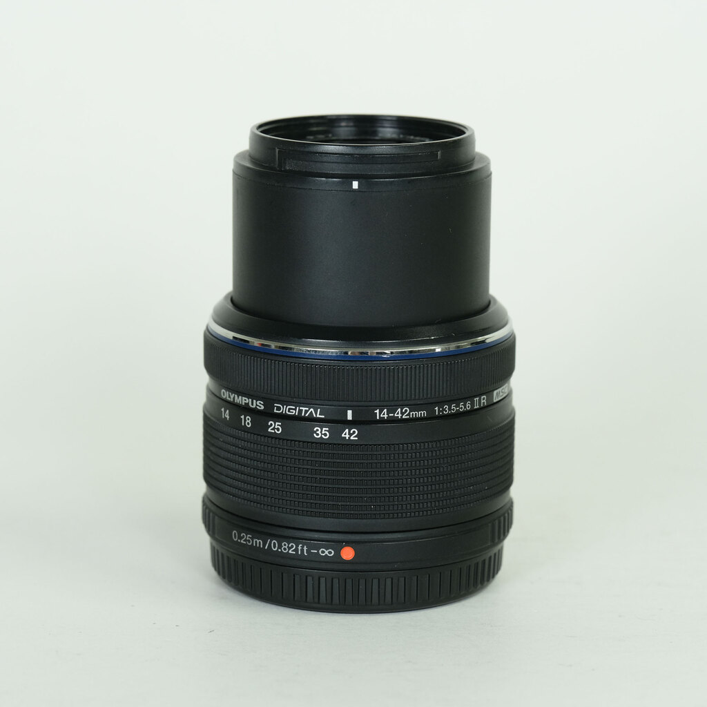 OLYMPUS M.ZUIKO DIGITAL 14-42mm F3.5-5.6IIR ブラック