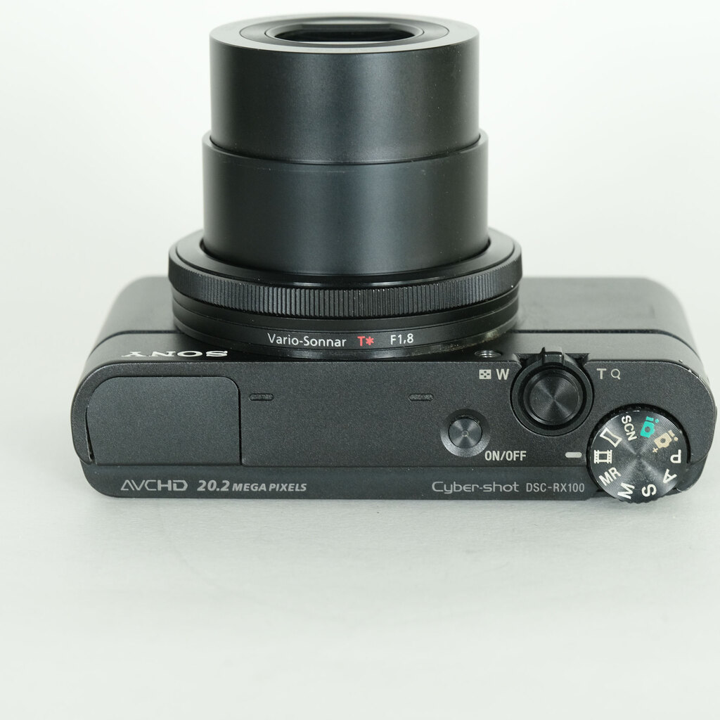 SONY Cyber-shot DSC-RX100 SONY Cyber-shot DSC-RX100