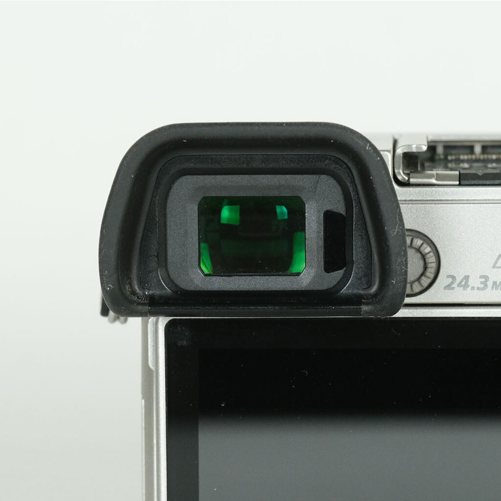 SONY α6000(ILCE-6000) SONY α6000(ILCE-6000)