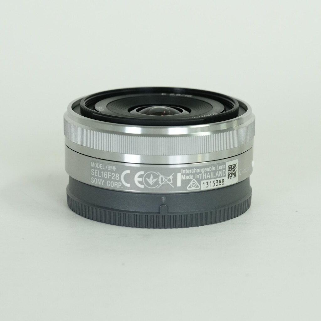 SONY E 16mm F2.8 SEL16F28