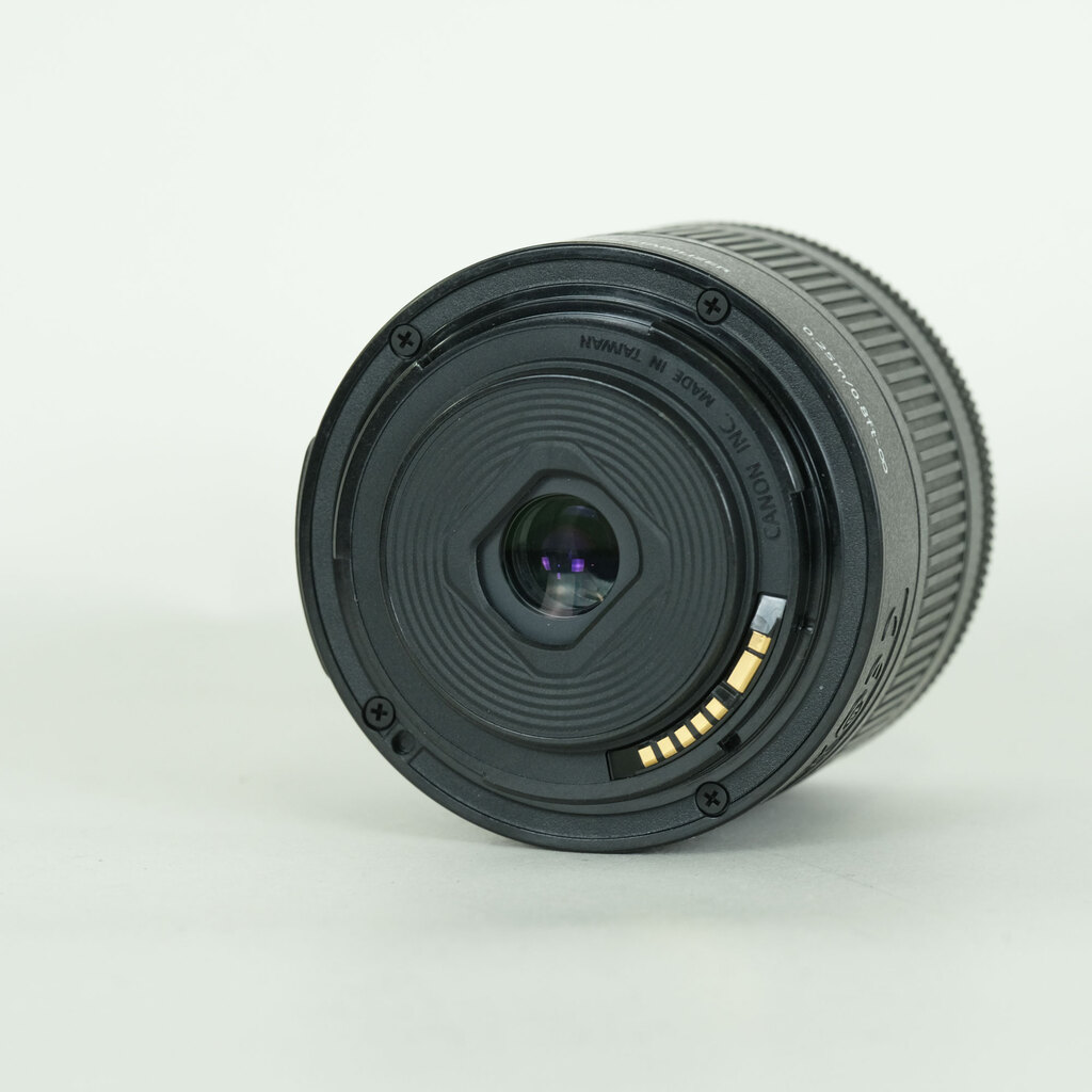 Canon EF-S18-55mm F4-5.6 IS STM