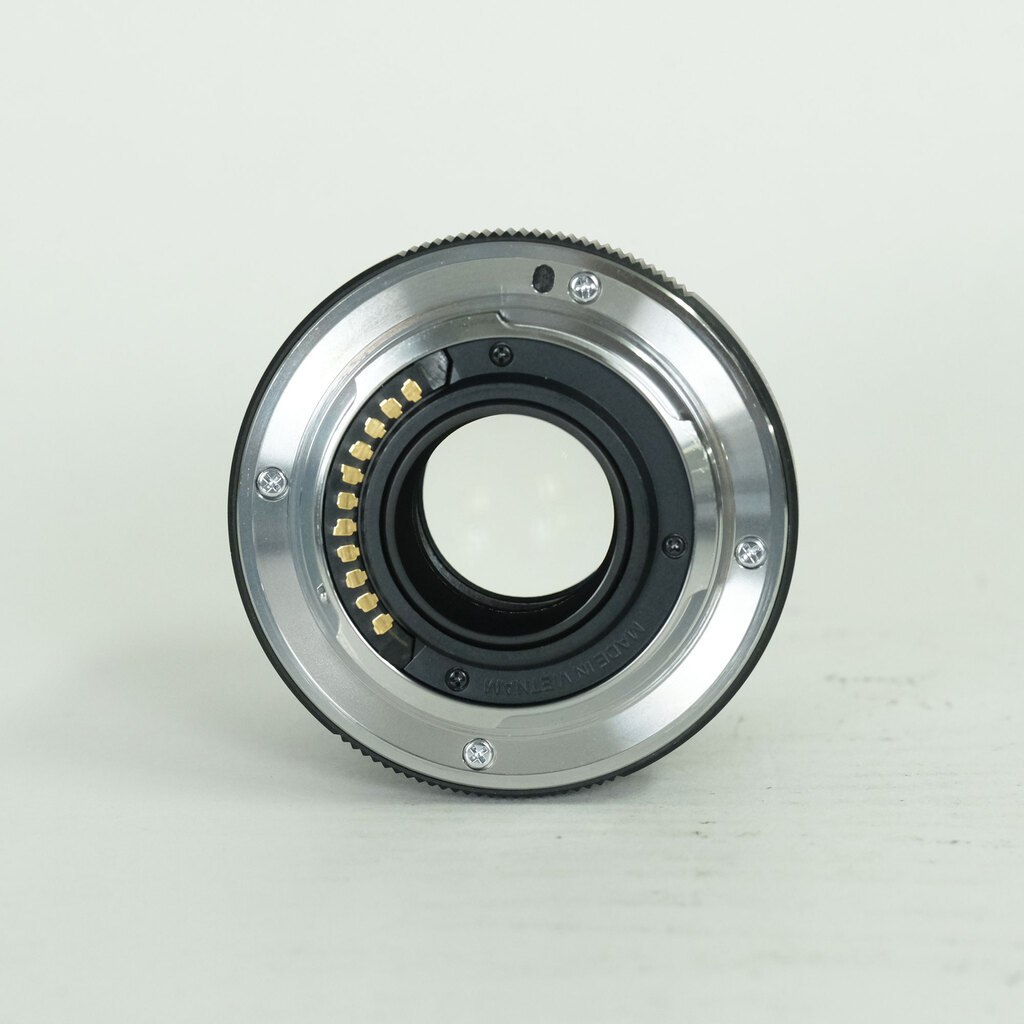 OLYMPUS M.ZUIKO DIGITAL 45mm F1.8 OLYMPUS M.ZUIKO DIGITAL 45mm F1.8