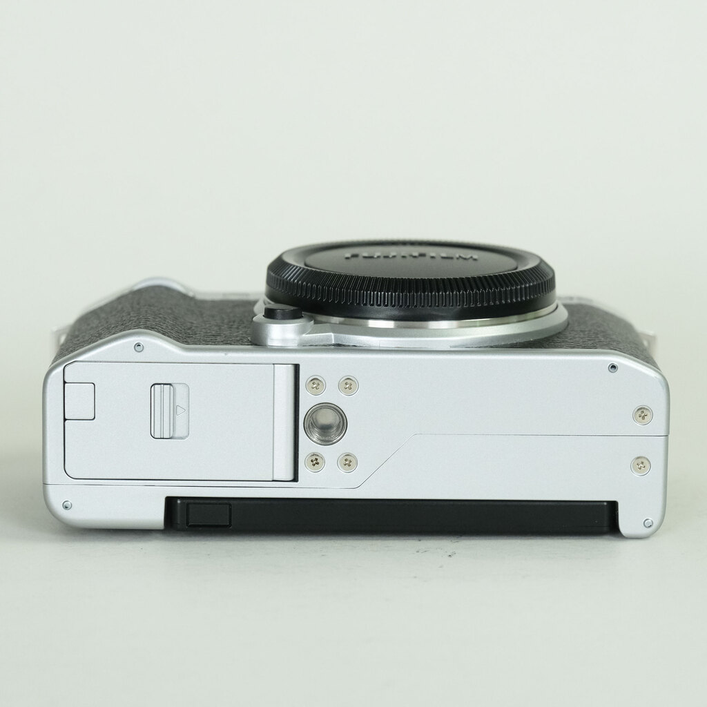 FUJIFILM X-M5 FUJIFILM X-M5