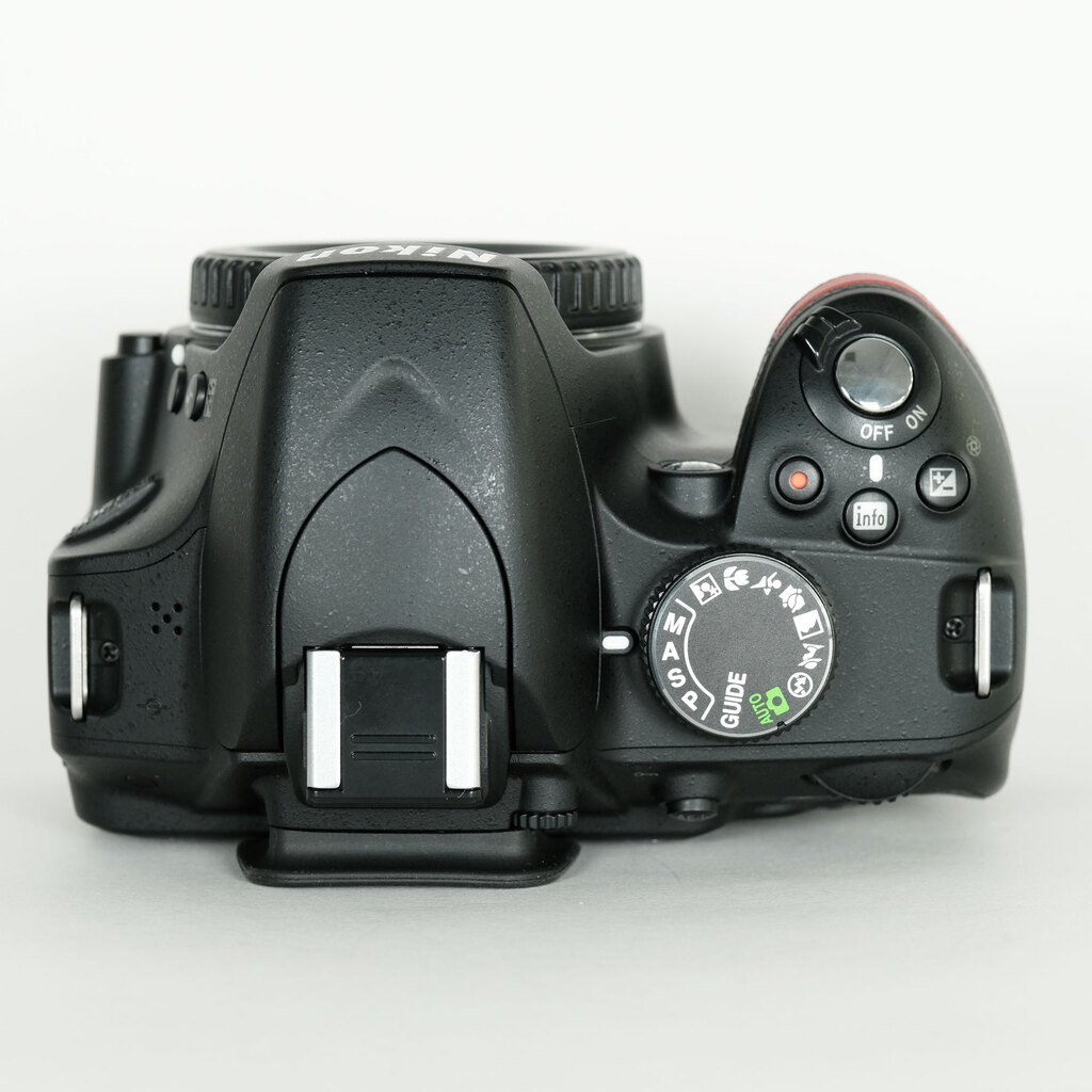 Nikon D3200ボディ ブラック