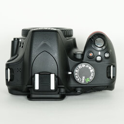 Nikon D3200ボディ ブラック